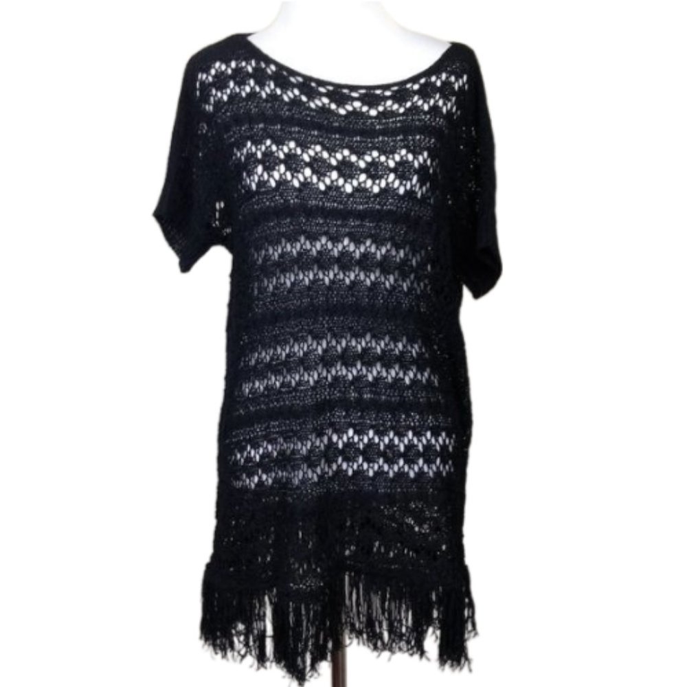 NWT BCBGMaxAzaria Blouse with Fringe Hem s